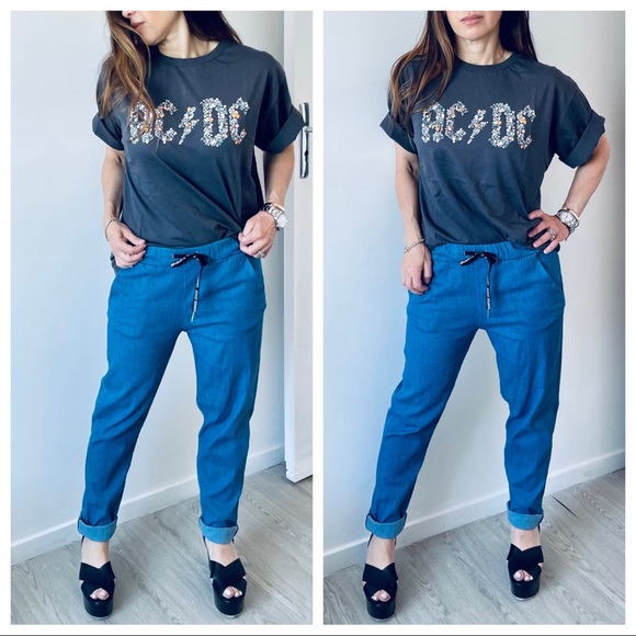 #11 AC DC FLORAL GRAPHIC PARIS TEE - Picture 4 of 7